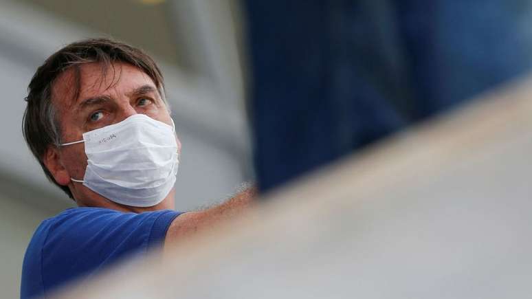 Bolsonaro enviou carta ao presidente de Angola manifestando preocupa&ccedil;&atilde;o: 'Aumente a prote&ccedil;&atilde;o de membros da IURD'