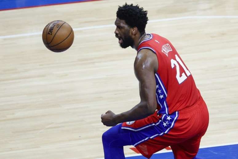 Joel Embiid, pivô do Sixers