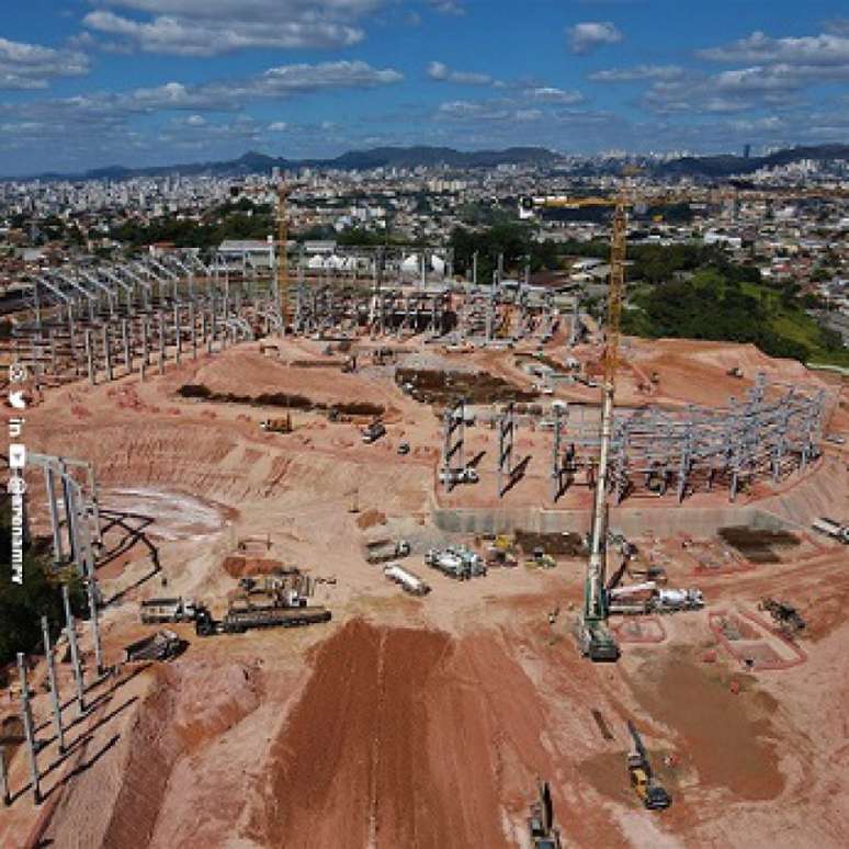 O estádio alvinegro terá de oferecer contrapartidas sociais, ambientais e viárias para a Cidade de Belo Horizonte-(Divulgação/Arena MRV)