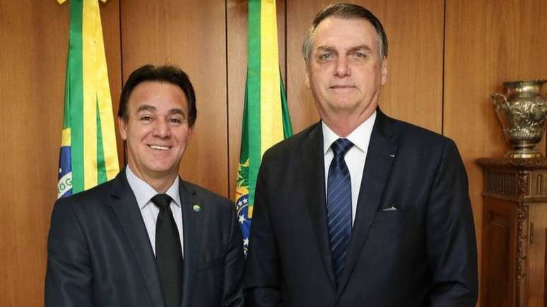 Presidente do Patriota Adilson Barroso e presidente Jair Bolsonaro; partido mudou de nome em 2018 a pedido do então deputado federal, diz Barroso