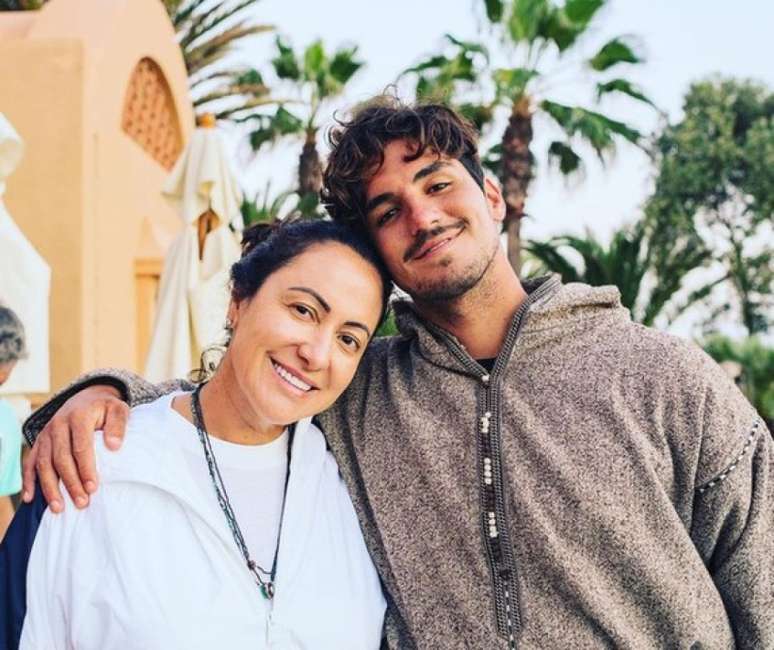 Simone e Gabriel Medina (Reprodução/Instagram)