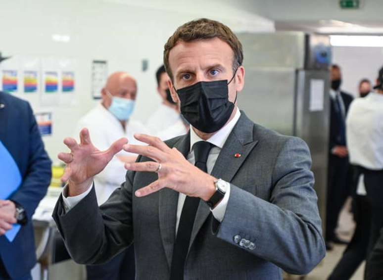 Emmanuel Macron minimizou o incidente e disse sentir clima de otimismo na França