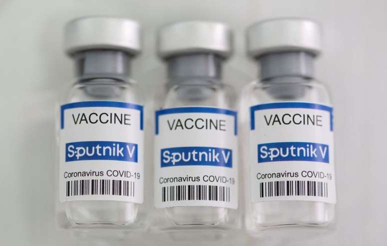 Vacinas Sputnik V contra Covid-19
 2/5/2021   REUTERS/Dado Ruvic