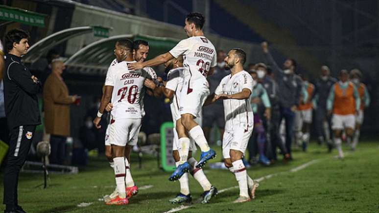 Nene comemora gol contra o Red Bull Bragantino na Copa do Brasil (Foto: Lucas Merçon/Fluminense FC)