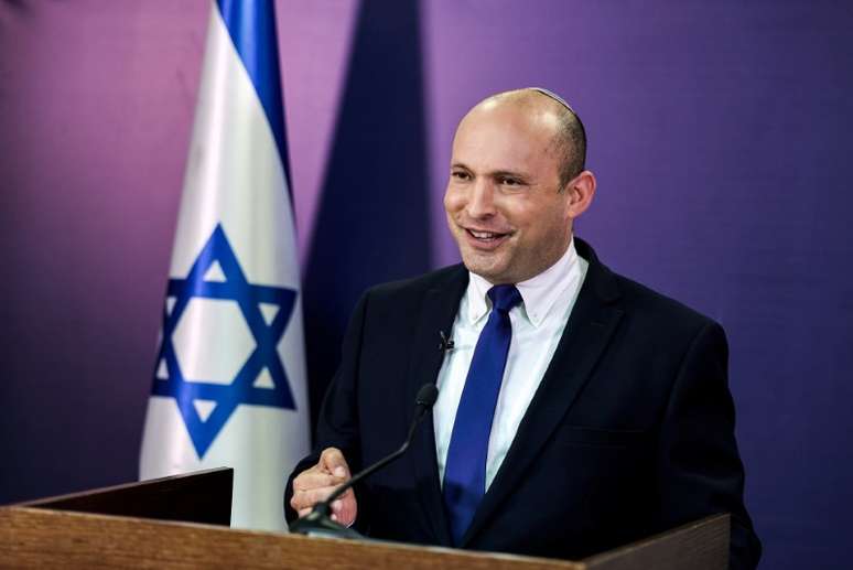 Naftali Bennett em Jerusalém
 6/6/2021   Menahem Kahana/Pool via REUTERS