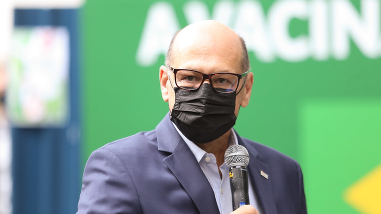 Dimas Covas teme que a quebra de patentes prejudique as propriedades intelectuais dos pr&oacute;prios institutos de pesquisa brasileiros