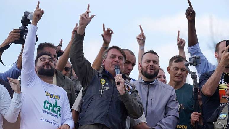 Bolsonaro discursou após trajeto de moto