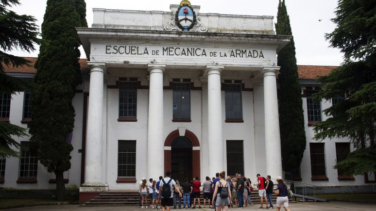 Escola de Mecânica da Marinha foi centro de tortura durante a ditadura argentina (1976-1983)