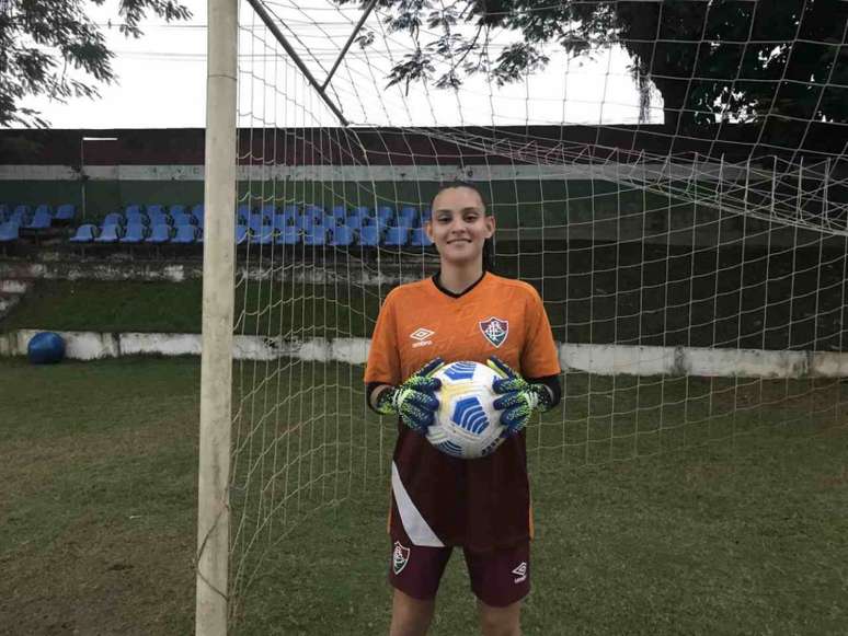 Isabella também falou sobre o alívio de não ter precisado operar (Foto: Divulgação/ Fluminense)