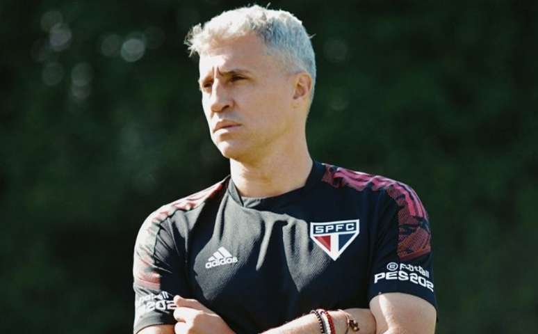 Crespo durante treinamento desta segunda-feira (Foto: Fellipe Lucena / saopaulofc)