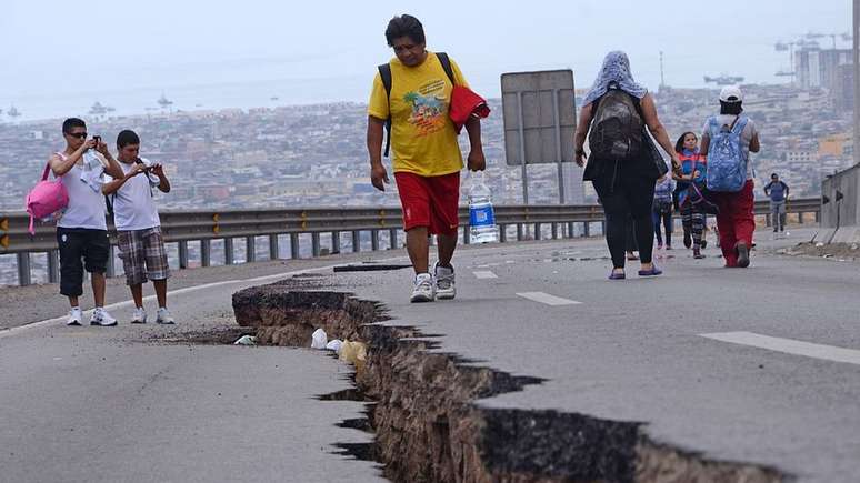 O abalo s&iacute;smico de magnitude 8,2 em Iquique, no Chile, tamb&eacute;m foi precedido por um terremoto lento
