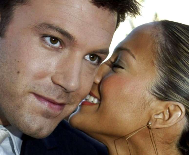 Ben Affleck e Jennifer Lopez
 9/2/2003   REUTERS/Fred Prouser