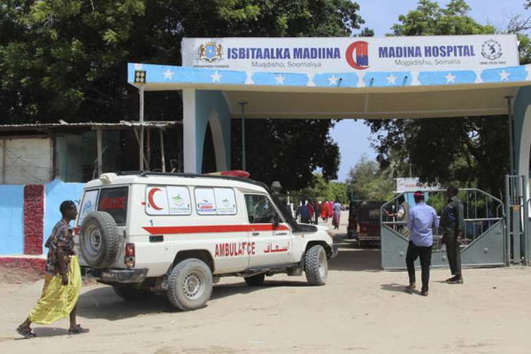 Ataque suicida contra base militar deixa 15 mortos na Somália