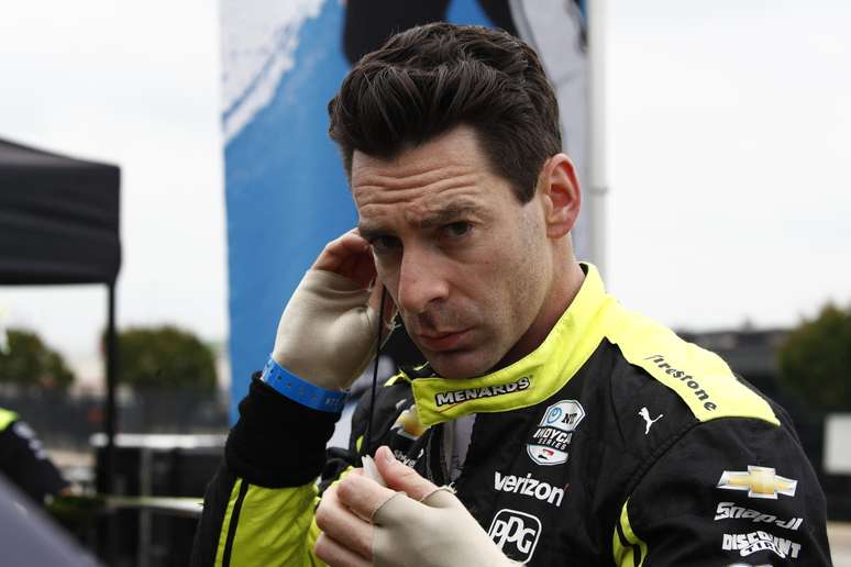 Simon Pagenaud vai fazendo uma temporada consistente 