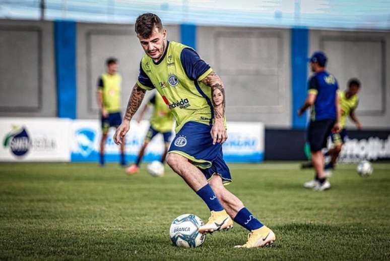 João Paulo falou de sua expectativa para a disputa da Série B do Brasileirão (Foto: Divulgação/Confiança)