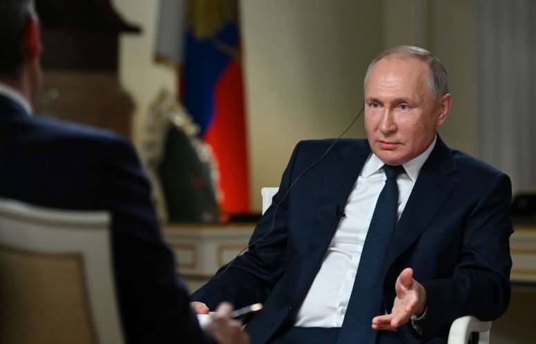 Putin, durante entrevista em Moscou, com a NBC News 
 11/6/2021 Maxim Blinov/Sputnik/via REUTERS 
