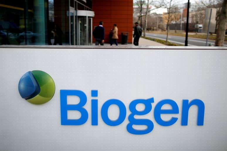 Logo da Biogen em Cambridge, Massachusetts
 26/1/2017    REUTERS/Brian Snyder