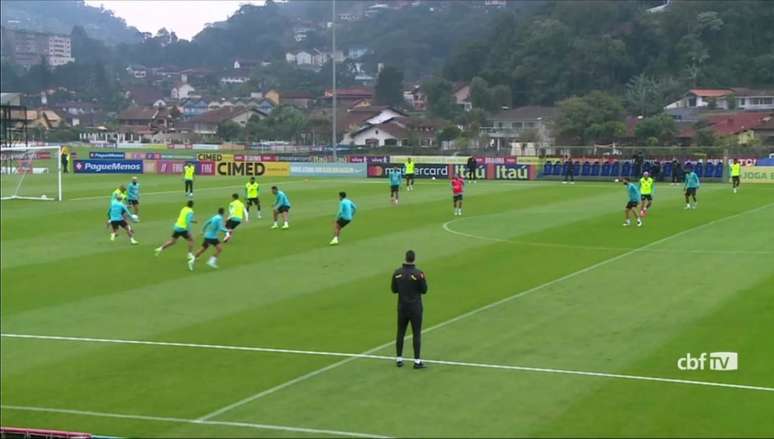 A Seleção Brasileira treinou na Granja Comary (Foto: Reprodução/CBF TV)
