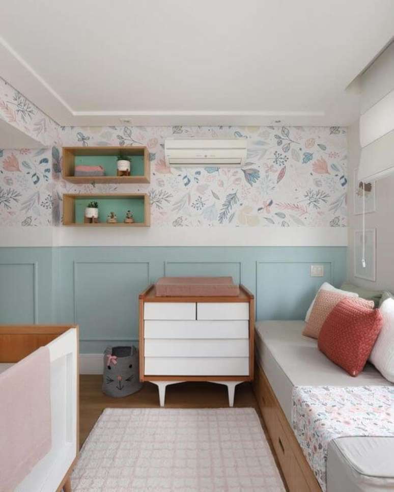 42. Moldura de isopor para quarto infantil – Foto Pinterest