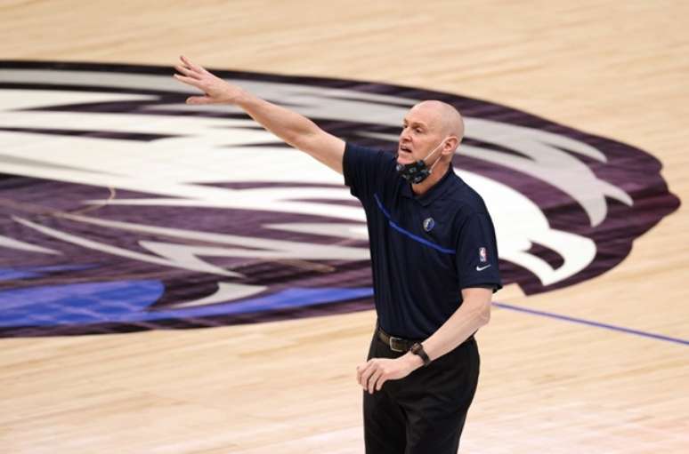 Rick Carlisle, técnico do Mavericks