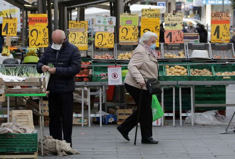 Mercado local em Nice, FrançaMarch 4, 2021.   REUTERS/Eric Gaillard