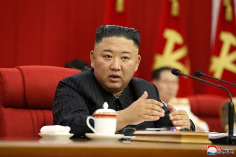Líder norte-coreano Kim Jong Un em Pyongyang
 17/6/2021  KCNA via REUTERS 