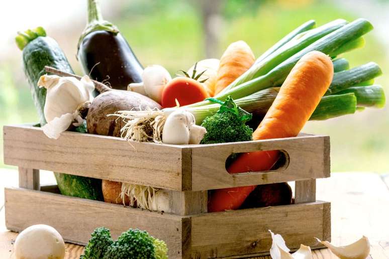 Frutas, verduras e legumes ajudam no bem estar físico e mental / Foto: Shutterstock
