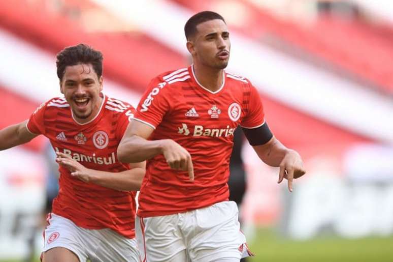 Galhardo fez o primeiro gol no GreNal 431 (Divulgação/Internacional)