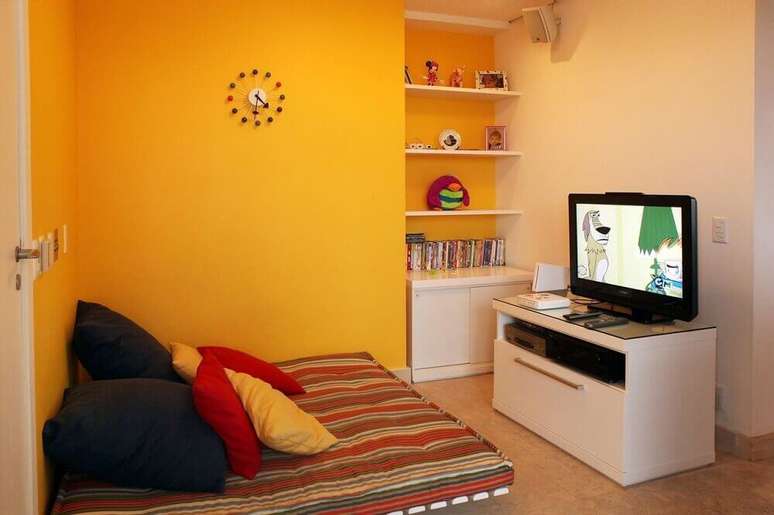 57. Decora&ccedil;&atilde;o de sala simples