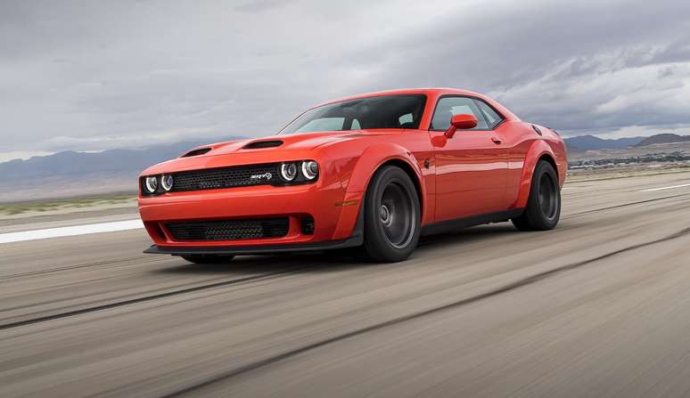 Dodge Challenger: futuro do muscle car deve ser mesmo ser totalmente elétrico.