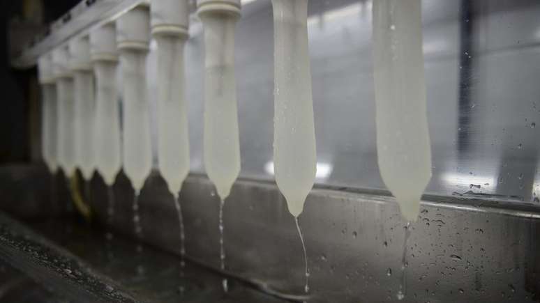 Os pesquisadores est&atilde;o constantemente buscando maneiras de melhorar a camisinha