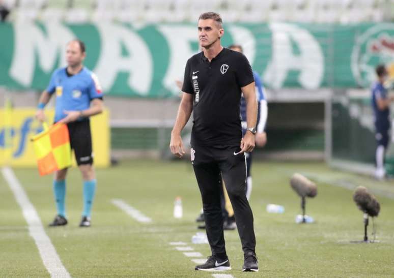 O último trabalho de Mancini no futebol foi no Corinthians. Sua missão no Coelho é tirar o time da zona do rebaixamento-(Foto: Rodrigo Coca/Ag.Corinthians)