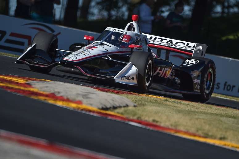 Josef Newgarden é pole em Elkhart Lake 