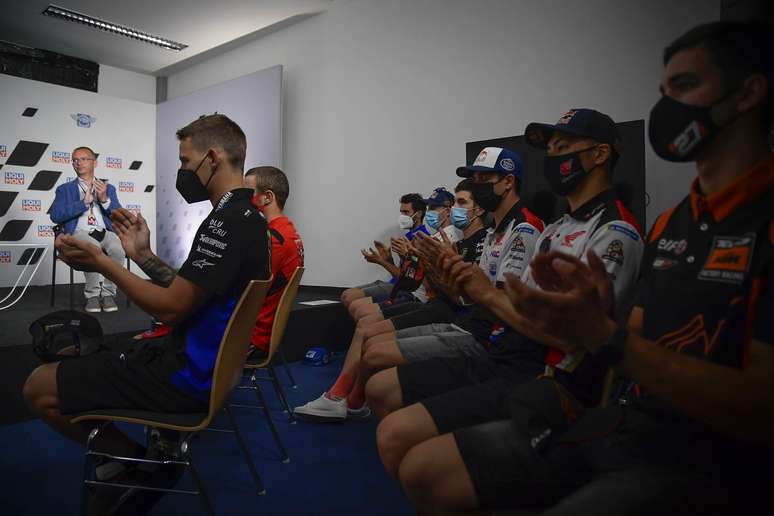 Pilotos da MotoGP estiveram presentes na cerimônia em Sachsenring 