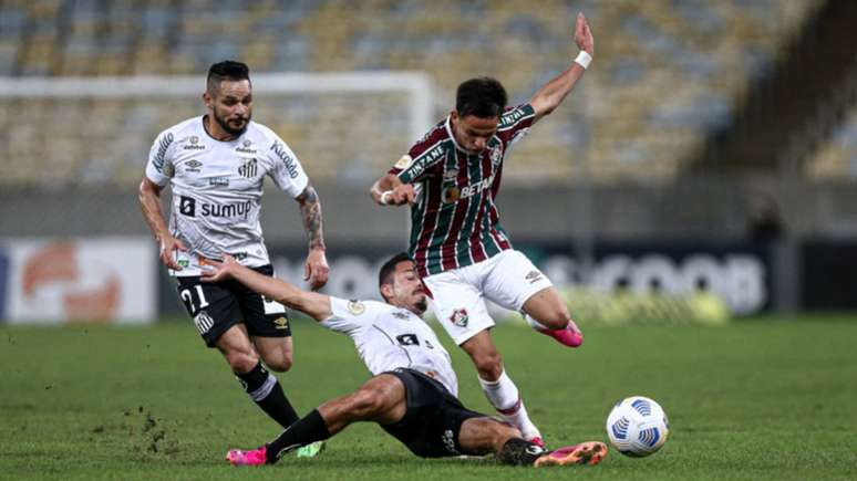 Santos perdeu para o Fluminense por 1 a 0 no Maracanã na quinta (Foto: LUCAS MERÇON / FLUMINENSE F.C.)