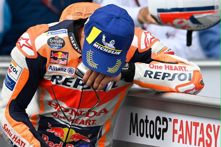 Marc M&aacute;rquez chora ap&oacute;s vit&oacute;ria 