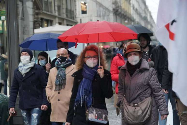 Uso de máscaras é obrigatório na Itália em espaços abertos e fechados