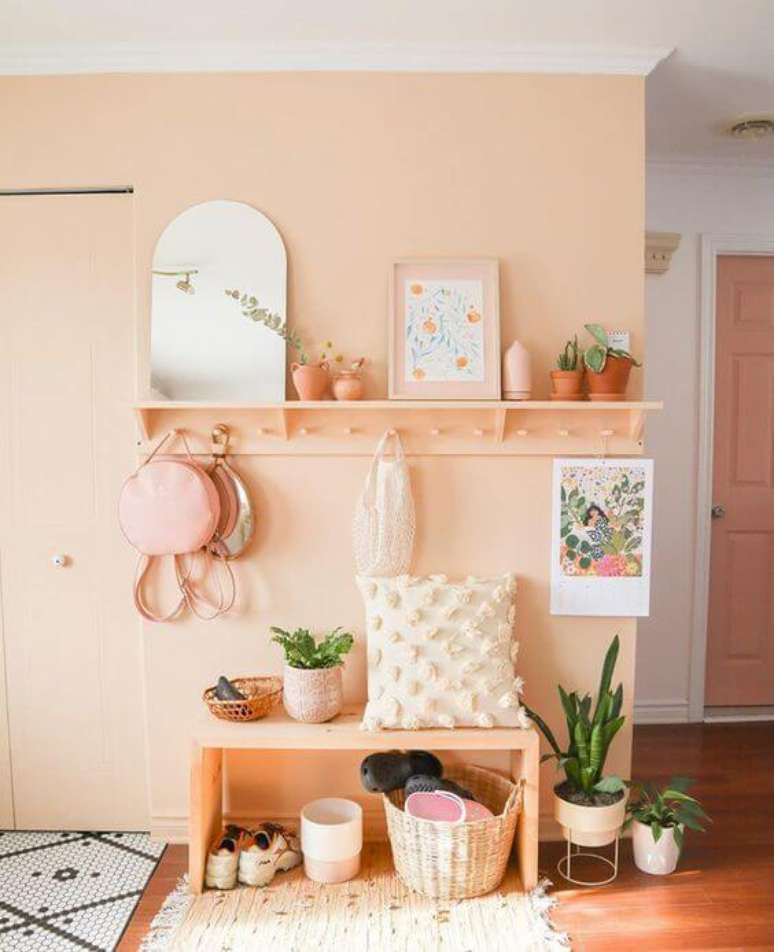 1. Decoração cor pêssego para sala de estar – Foto Shake