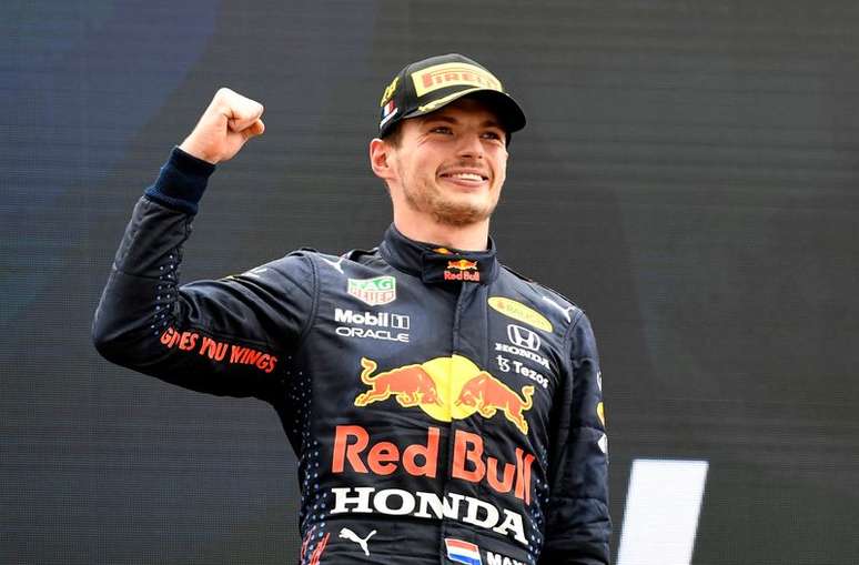 Max Verstappen comemora vitória no Grande Prêmio da França de Fórmula 1
20/06/2021 Pool via REUTERS/Nicolas Tucat