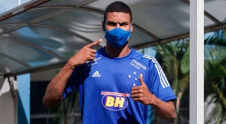 Paulo ganhou novas chances na Raposa para mostrar seu jogo- (Divulgação/Cruzeiro)