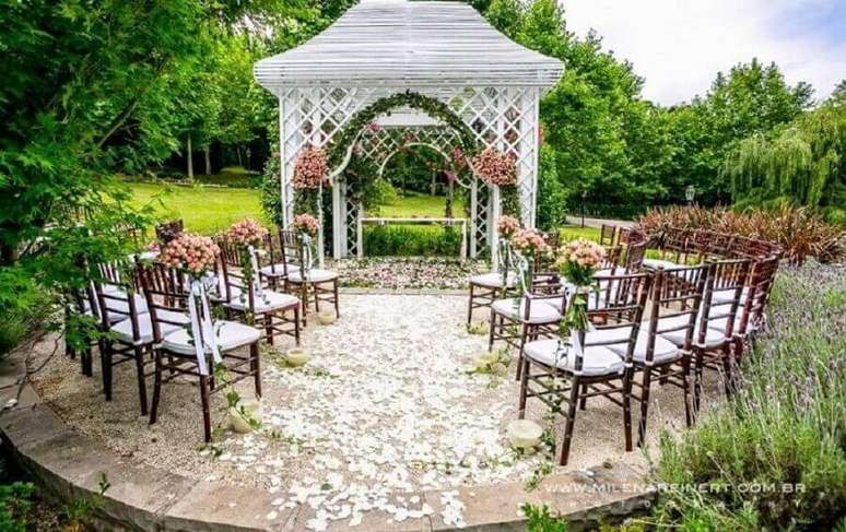 8. O mini wedding durante o dia &eacute; super charmoso &ndash; Foto: Primordiale Eventos