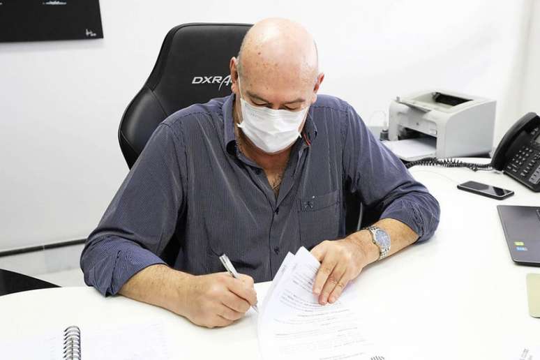 O presidente Andres Rueda fechou acordo com o Krasnodar (FOTO: Pedro Ernesto Guerra Azevedo/Santos FC)