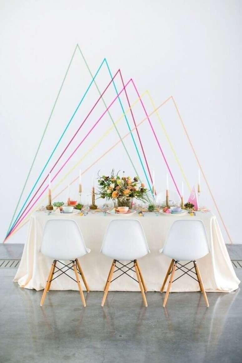 65. Decoração moderna para mini wedding – Foto: Weddbook