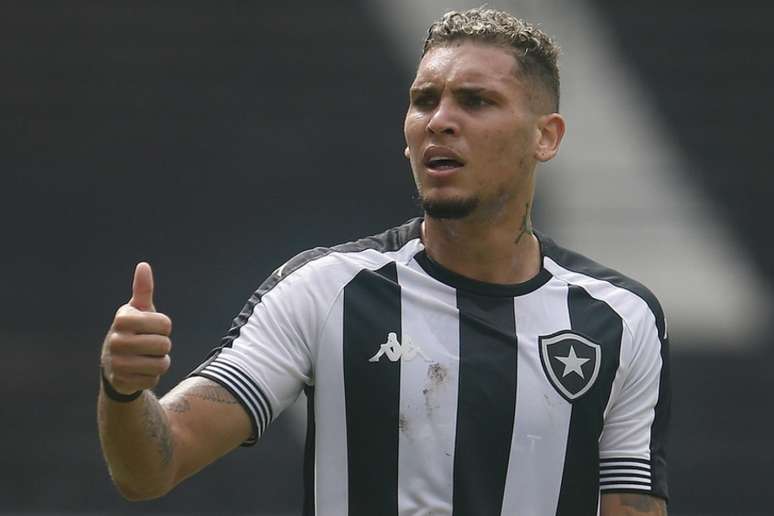 Rafael Navarro em ação pelo Botafogo (Foto: Vítor Silva/Botafogo)