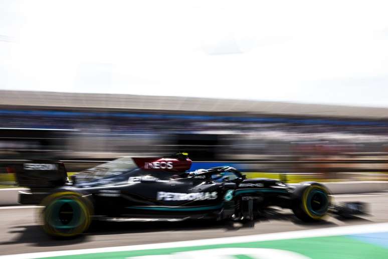 Valtteri Bottas discordou da estratégia da Mercedes no GP da França 