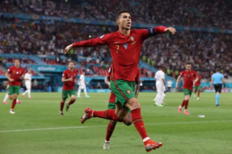 Cristiano Ronaldo tem 109 gols pela seleção portuguesa (Foto: BERNADETT SZABO / POOL / AFP)