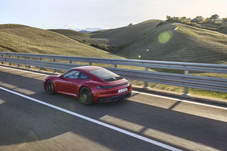 Porsche 911 GTS: mais rápido e dinâmico do que nunca.