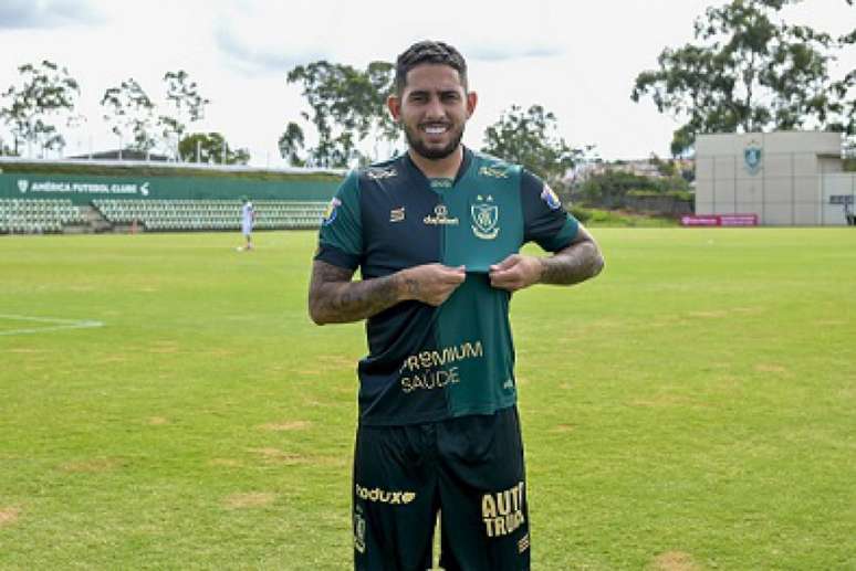 Leandro Carvalho assinou com o Coelho até o fim deste ano, mas não teve muitas chances e está quase saindo do Coelho-(Mourão Panda/América-MG)