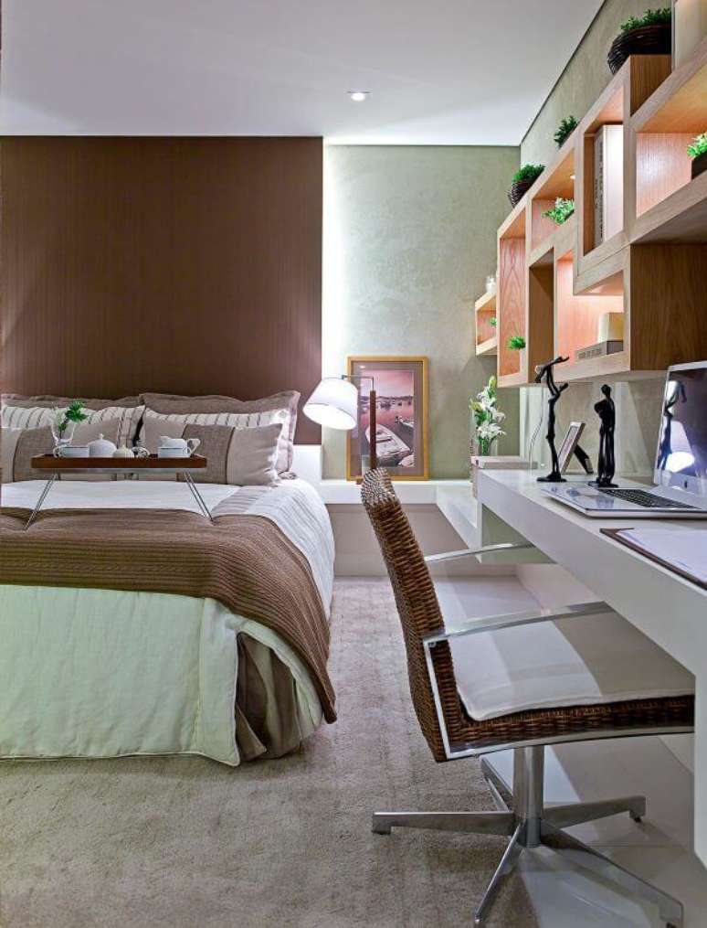 65. Quarto com tons de marrom na decora&ccedil;&atilde;o e m&oacute;veis modernos &ndash; Foto Pinterest