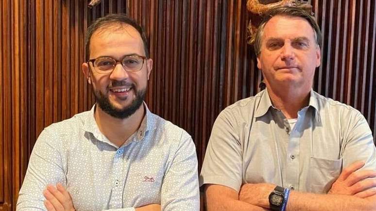 Servidor Luis Ricardo Miranda chegou a tirar foto com Bolsonaro em encontro para falar sobre quest&atilde;o da Covaxin